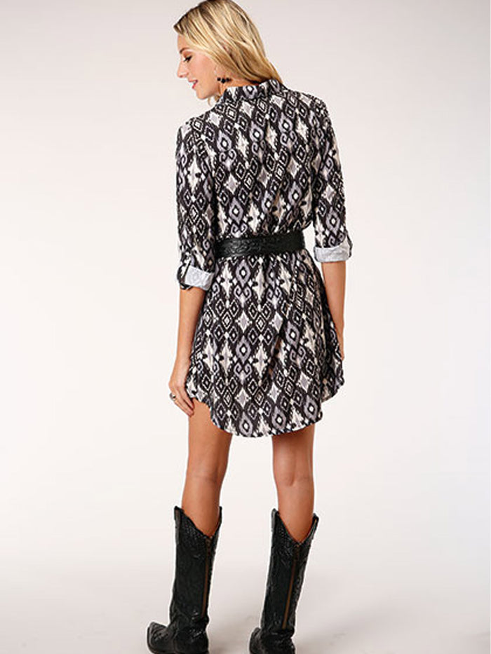 Roper 03-057-0590-7018 BL Ikat Print Long Sleeve Shirt Dress in Black / White Back View