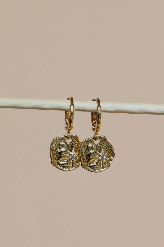 Katie Waltman-E1802G Earrings-Vega Huggies