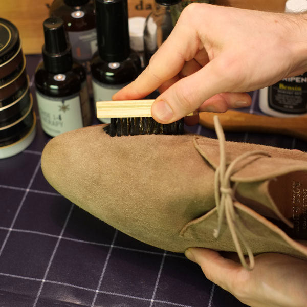 AGS Footwear Group 05011 Wood / Wire Suede Brush in use