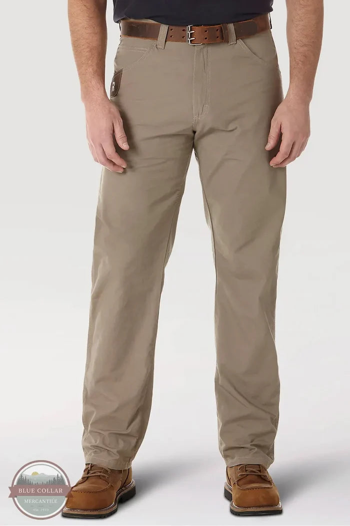 Wrangler 3W045DK&nbsp;Riggs Workwear Technician Pants in Dark Khaki front view