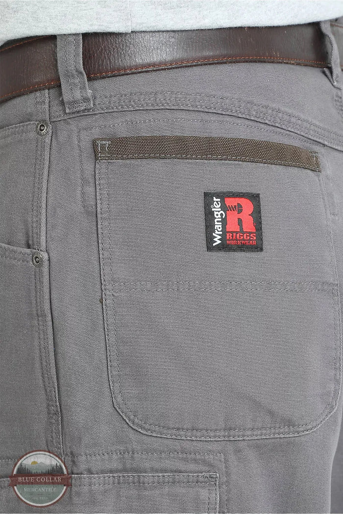 Wrangler 3WA66BR Advanced Comfort Lightweight Ranger Pants Charcoal back pocket view