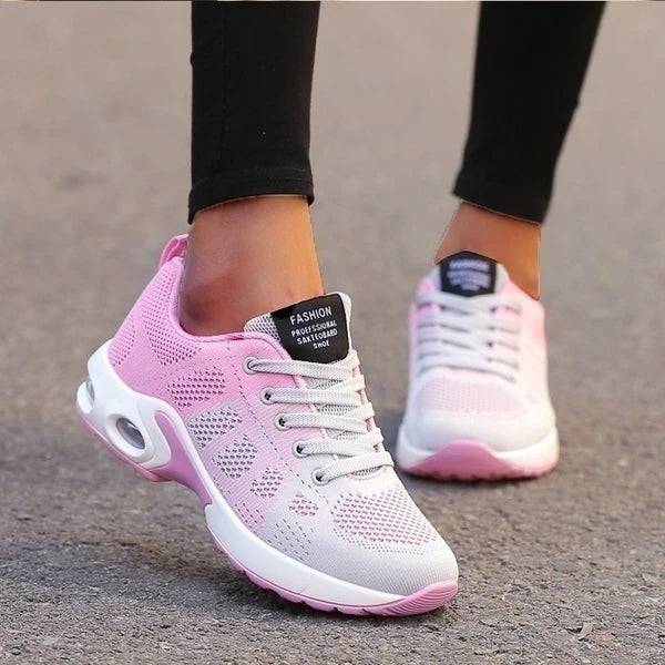 Walkers | Orthopedische Vrouwen Loop Schoenen in de kleur Rood voor dames in stijl geschikt voor alle seizoenen.