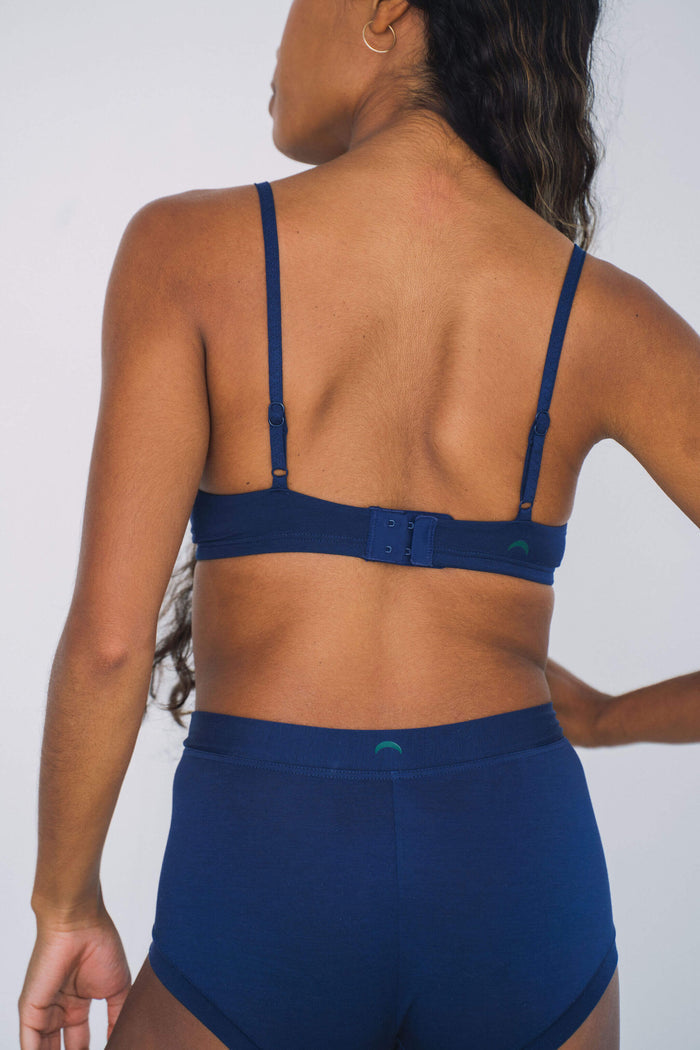 Navy | Model is wearing size XS