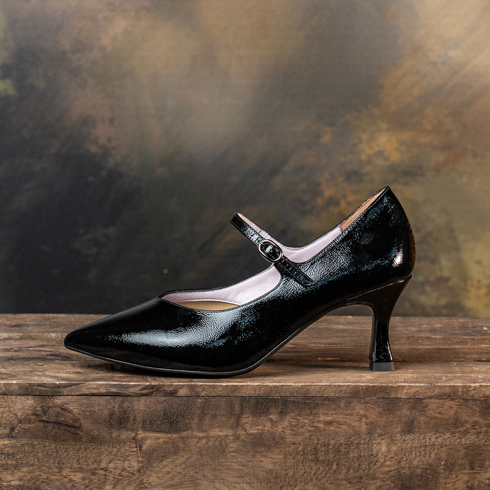 Cate: Black Leather Shoes Sole Bliss