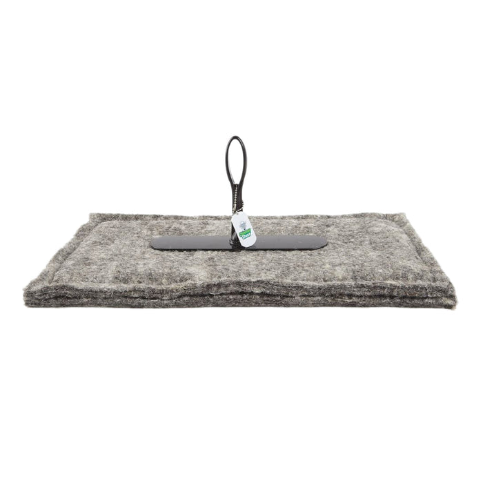 Medium chimney blocker with a recycled plastic handle.