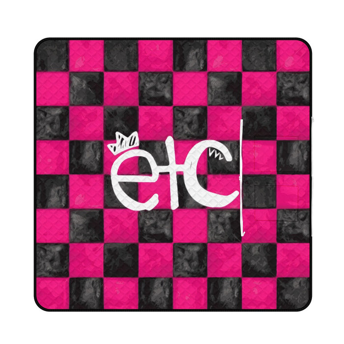 ETC Checkered Picnic Blanket