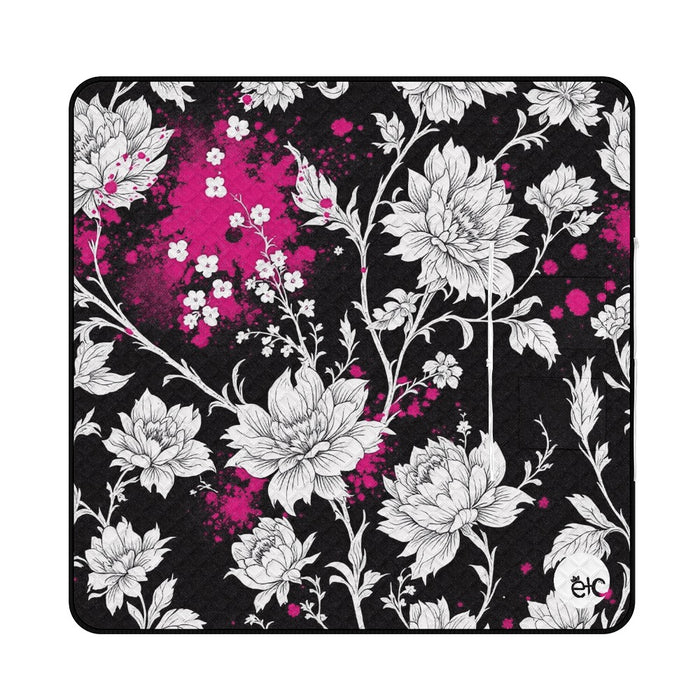 ETC Monochrome Floral Picnic Mat