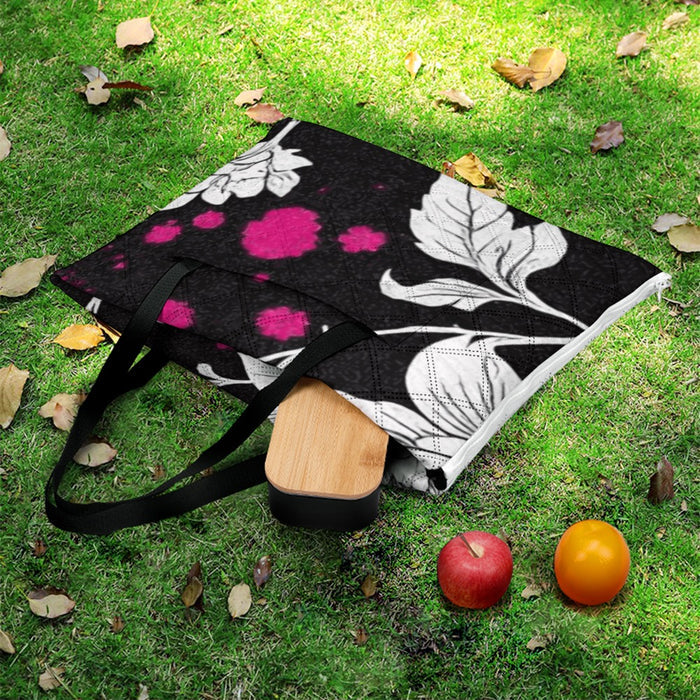 ETC Monochrome Floral Picnic Mat