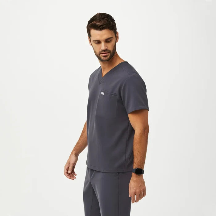 FIGS Leon™ Three-Pocket Scrub Top