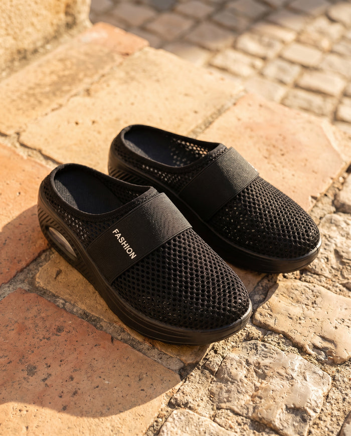 julia-orthopedic-sandals-black-3