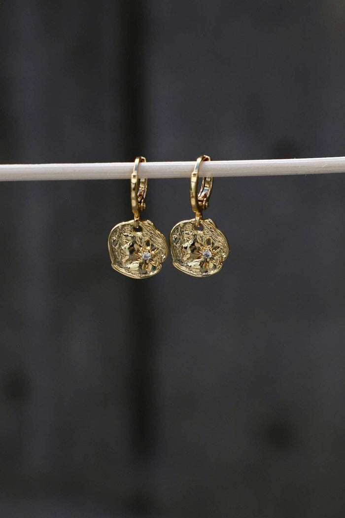 Katie Waltman-E1802G Earrings-Vega Huggies