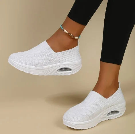 White / 4