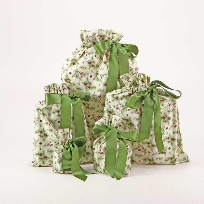 Waste Free Celebrations Set of 5 Nadarrach Giuthas Na Nollaige Reusable Gift Bag Set