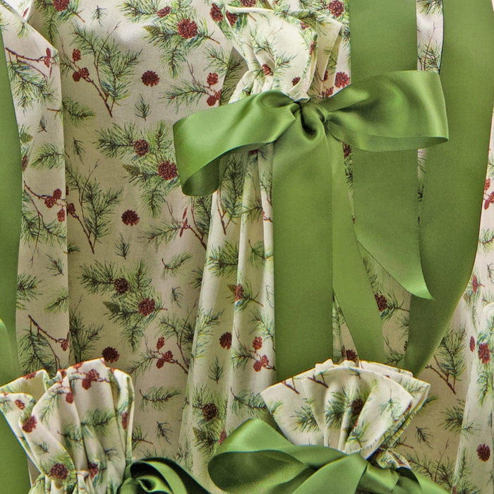 Waste Free Celebrations Nadarrach Giuthas Na Nollaige Reusable Gift Bag Set