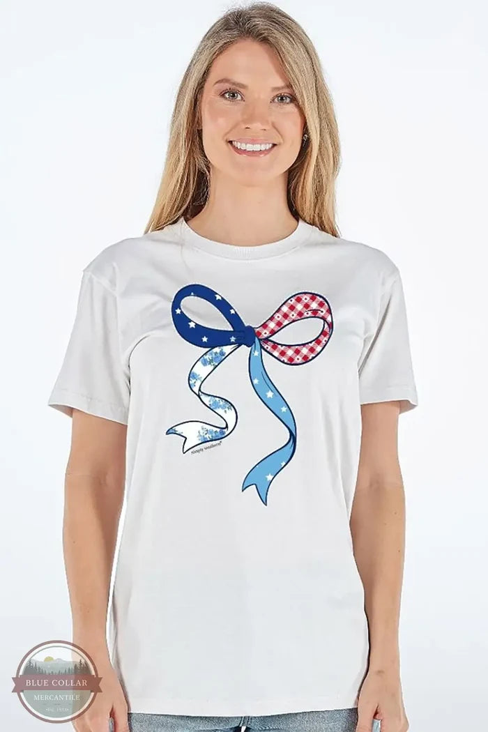 Simple Southern SS-PATCHBOW-WHITEWATER Patch Work Bow Short Sleeve T-Shirt in Light Grey, model
