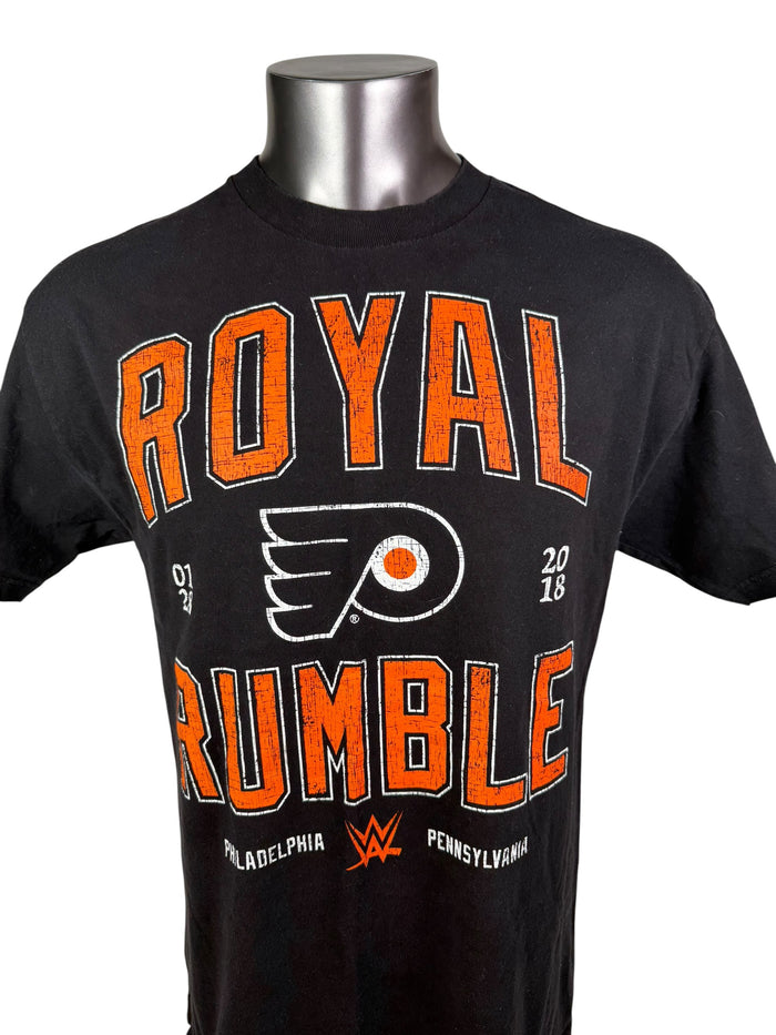 PHILADELPHIA FLYERS VINTAGE 2018 WWE ROYAL RUMBLE ADULT T-SHIRT LARGE