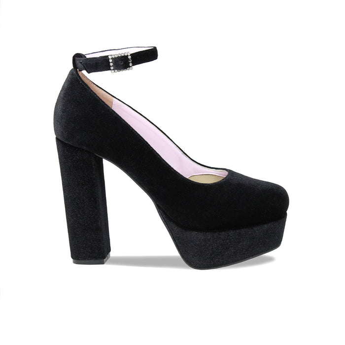 River: Luxe Black Velvet Shoes Sole Bliss