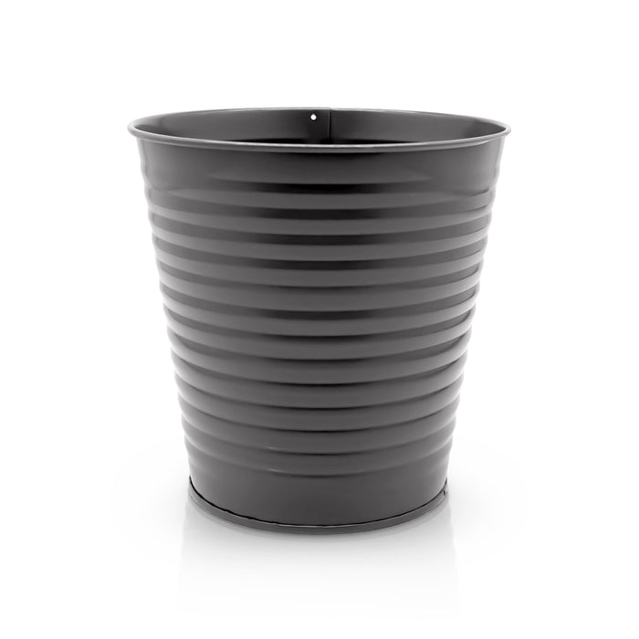 Black metal plant pot