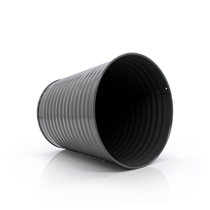Black metal plant pot