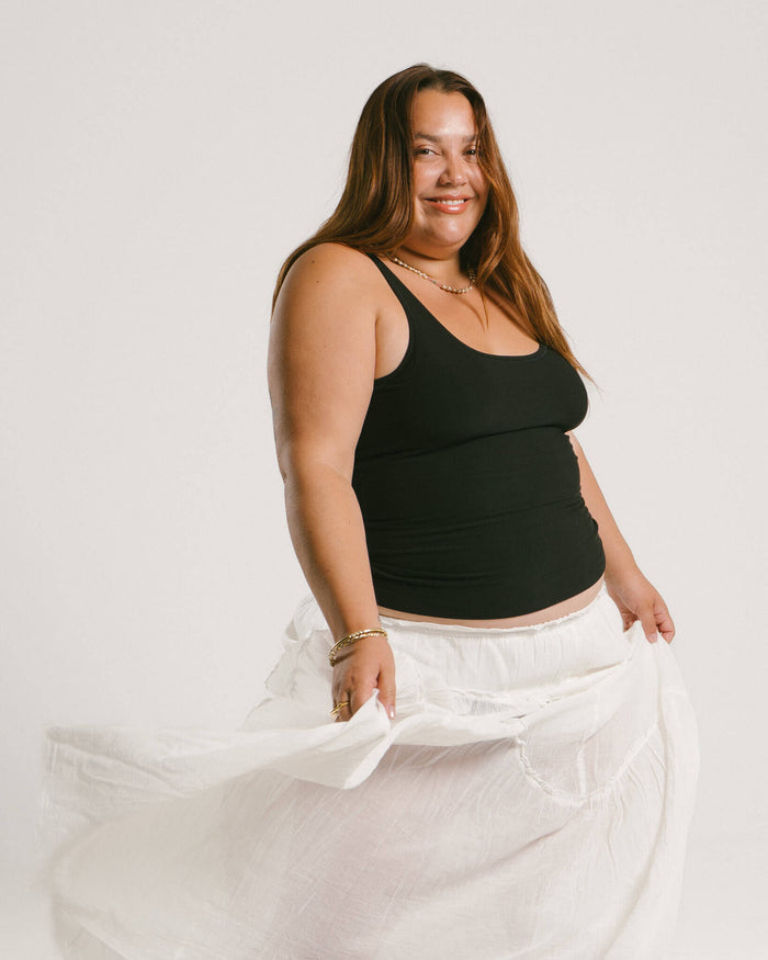 Black | Model wearing size 2XL