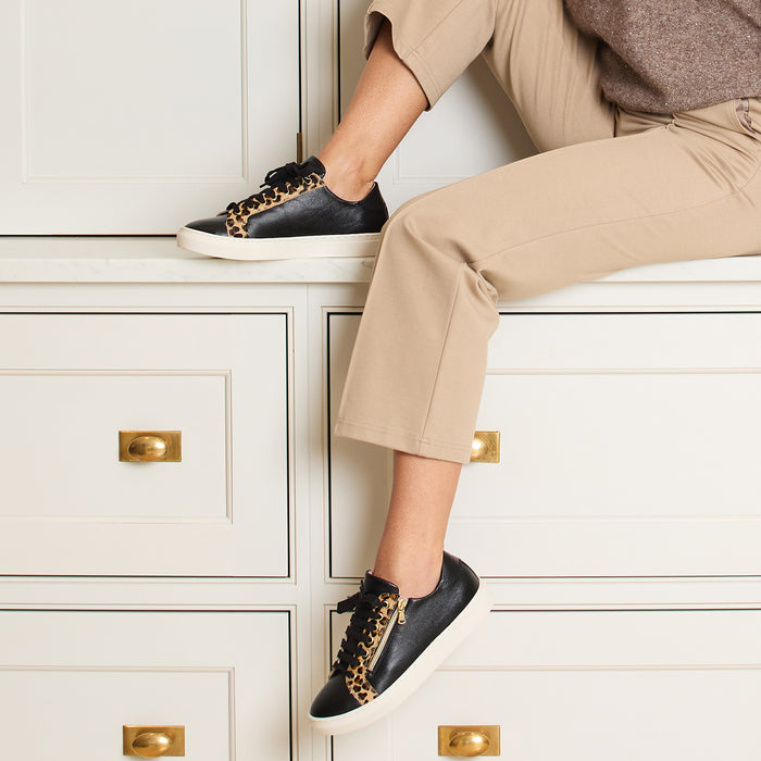 Sprint: Black Leather & Luxe Leopard Shoes Sole Bliss