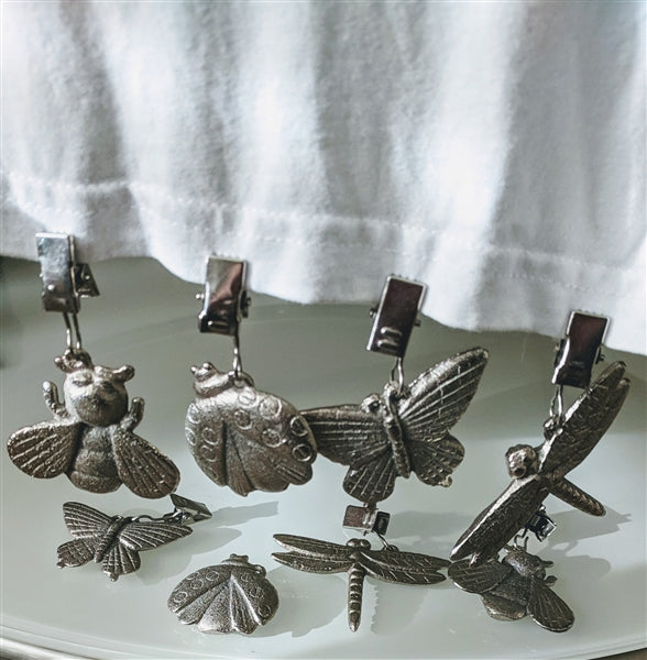 Tablecloth Clips & Weights Honey Bees - Wainfleet Trading Post