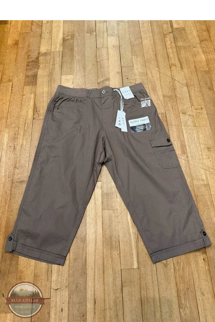 Dash DA1426 Taylor Utility 19" Capri Pant in taupe