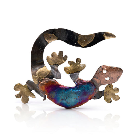 Recycled Tumia metal lizard decoration in iridescent  blue and pink.