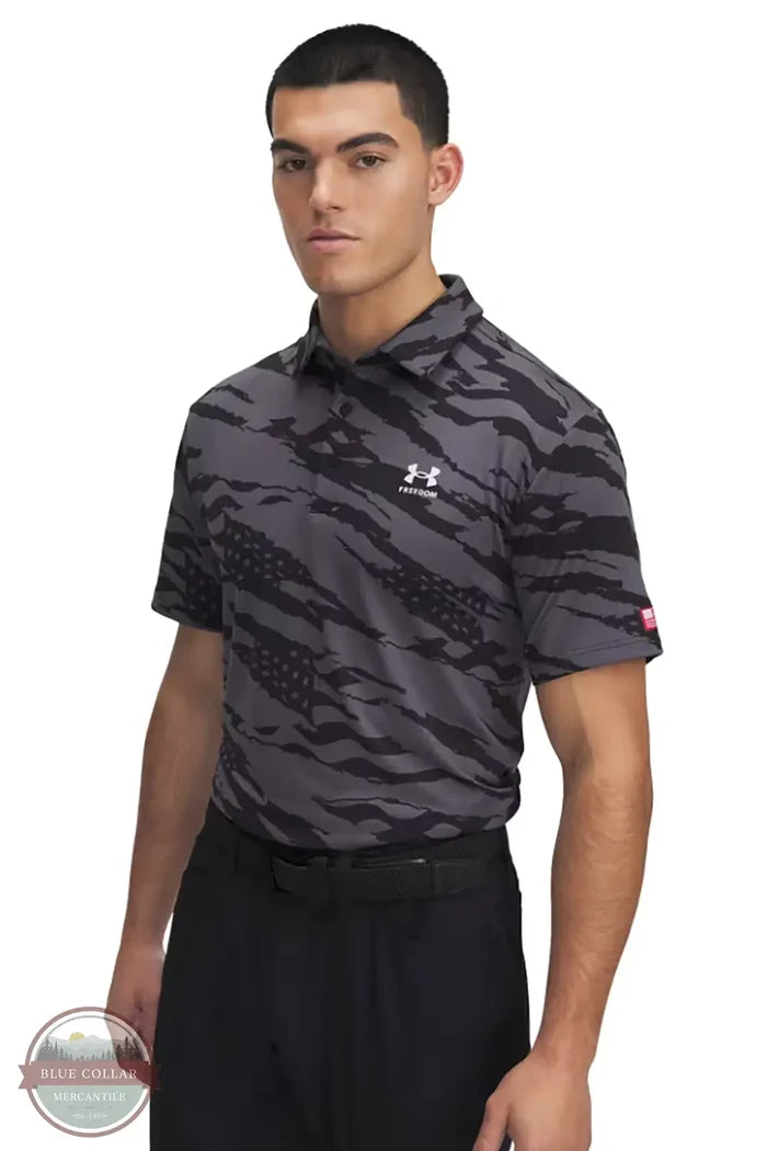 Under Armour 1389847-001 Black UA Drive Freedom Print Polo Shirt front model view