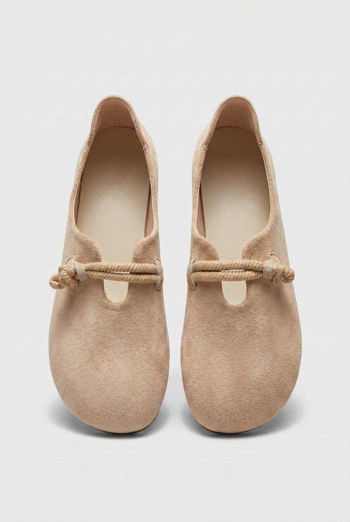 iris-comfy-loafers-beige-packshot